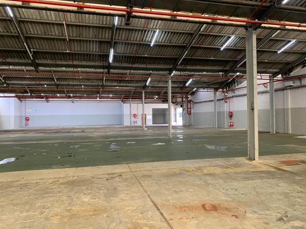 2 200 m² Industrial space