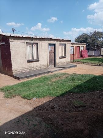 2 Bedroom House