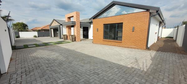 4 Bedroom Duet