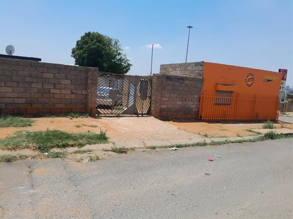 361 m² Land