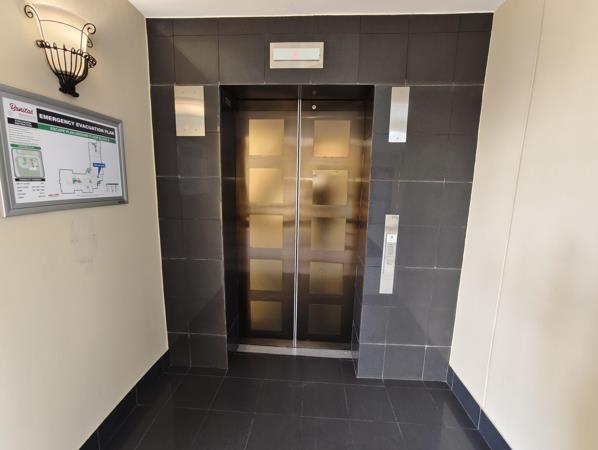 465 m² Commercial space