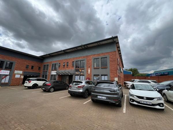 318 m² Industrial space