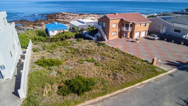 616 m² Land