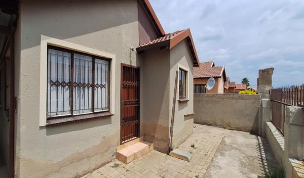 2 Bedroom House