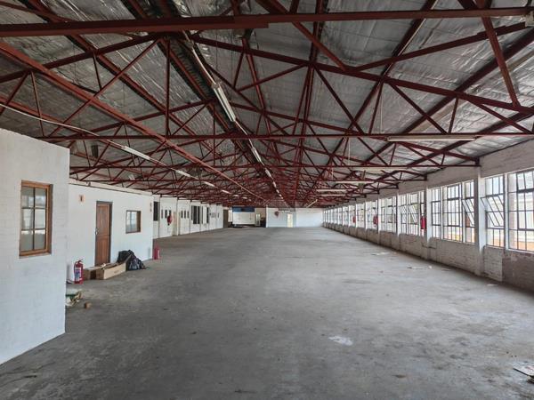 1 061 m² Industrial space