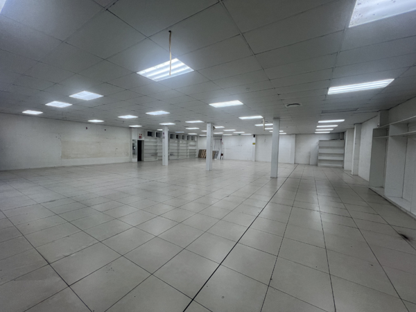 375 m² Commercial space