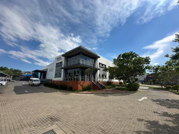 2 600 m² Industrial space