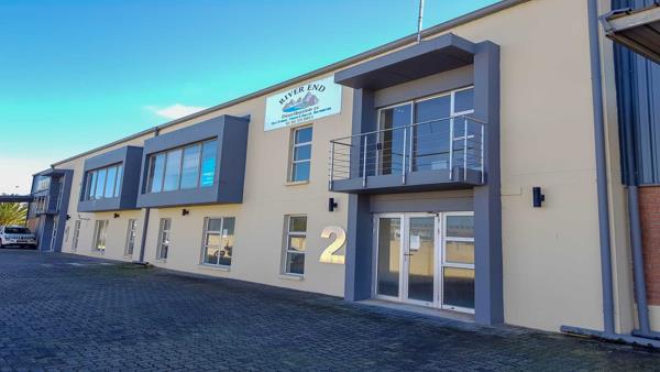 865 m² Industrial space