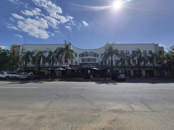 300 m² Commercial space
