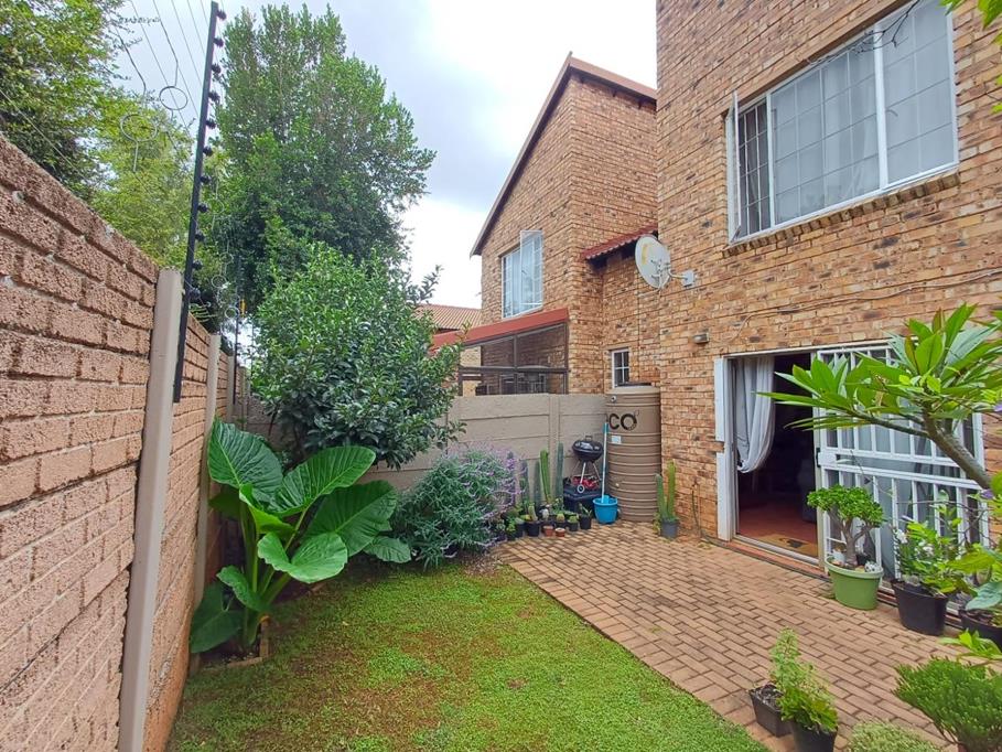 2 Bedroom Townhouse