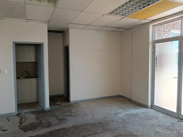 100 m² Commercial space