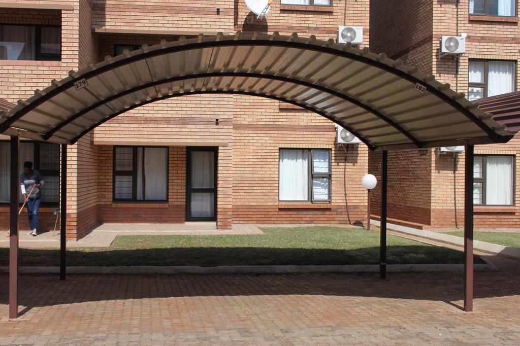 2 Bedroom Flat