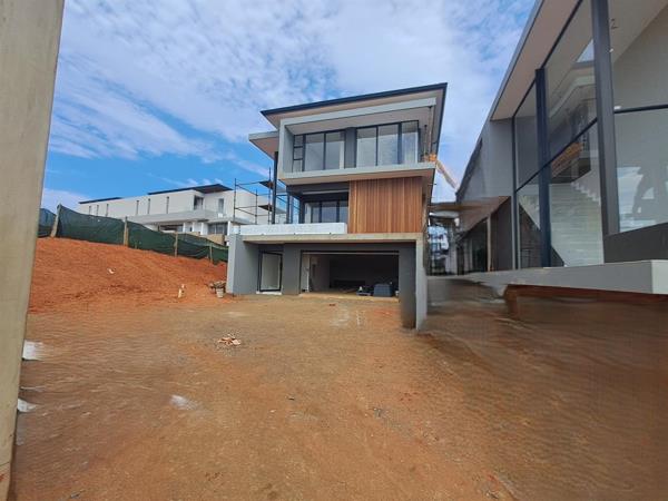 4 Bedroom Townhouse