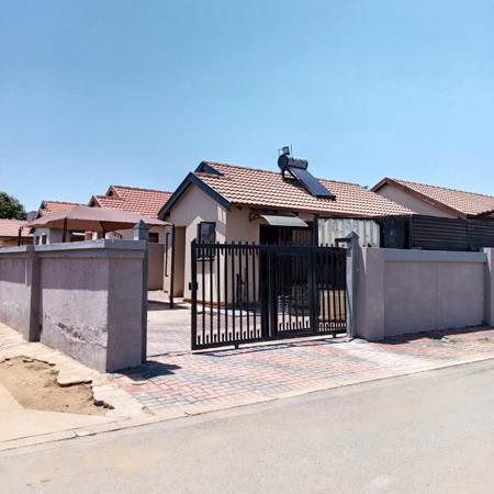 2 Bedroom House