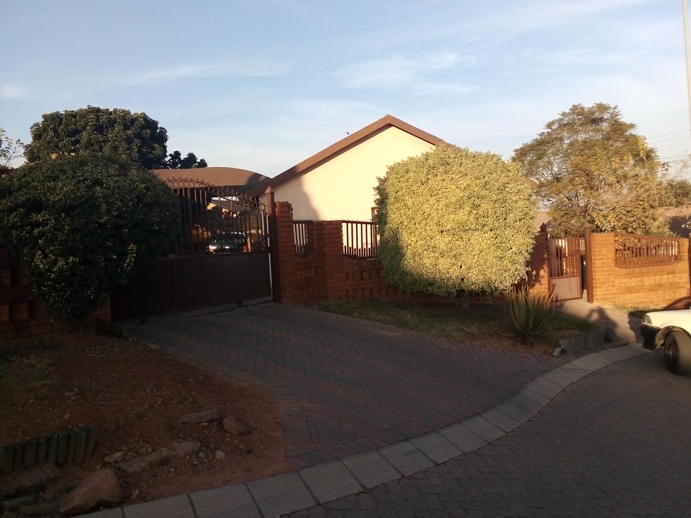 2 Bedroom House in Philip Nel Park