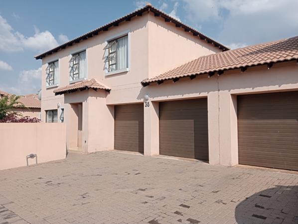 3 Bedroom Townhouse