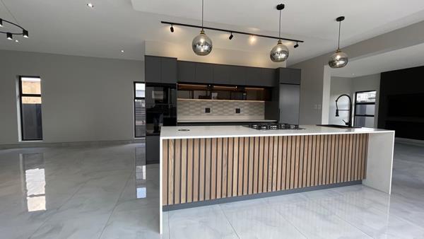4 Bedroom House