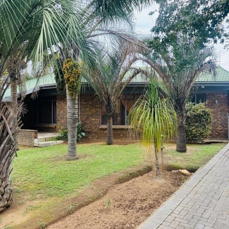 5 Bedroom House