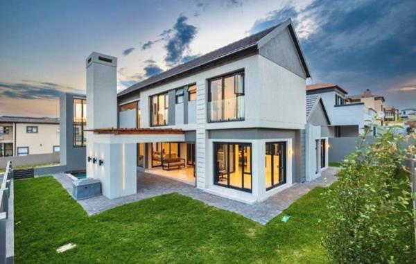 4 Bedroom House