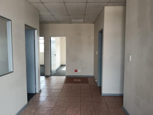 100 m² Commercial space