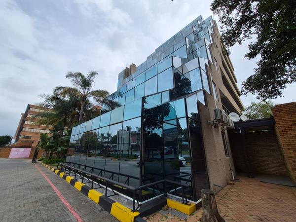 1 240 m² Commercial space