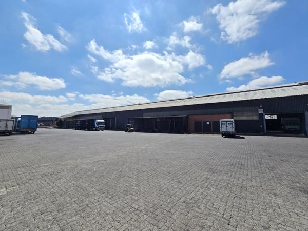14 150 m² Industrial space