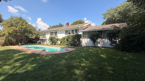 5 Bedroom House
