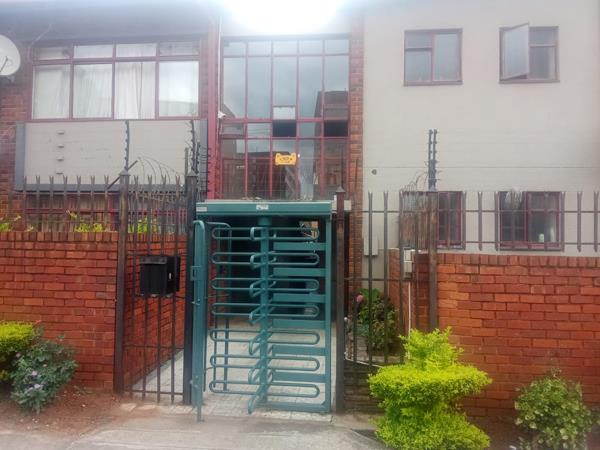 2 Bedroom Flat