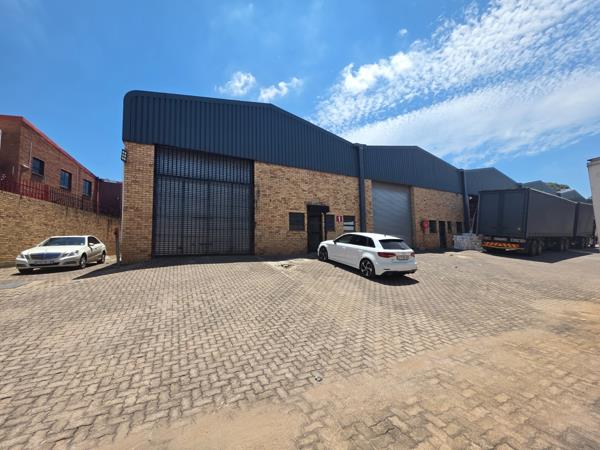 385 m² Industrial space