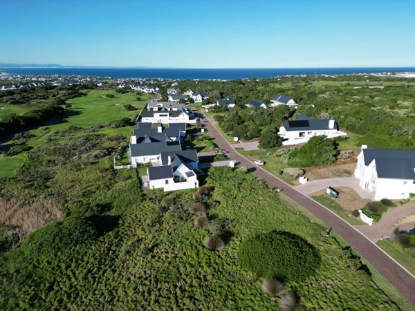 1 134 m² Land