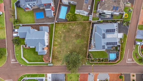 632 m² Land