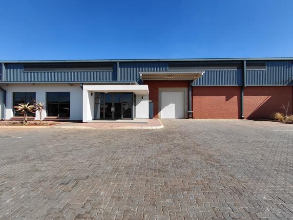 1 730 m² Industrial space