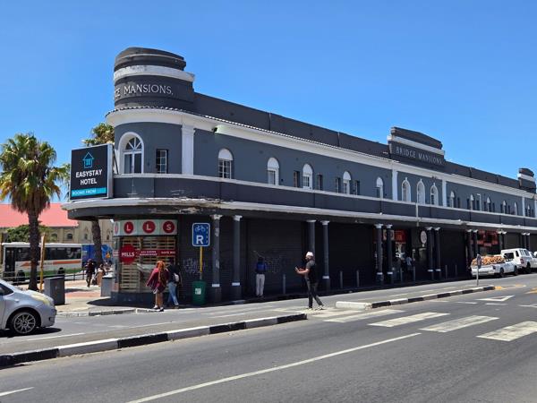 105 m² Commercial space