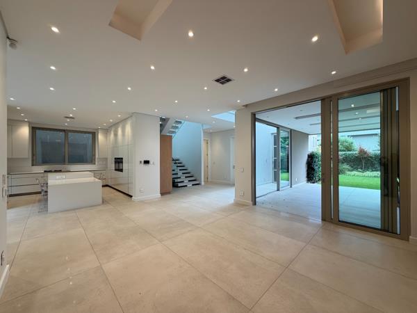 4 Bedroom Townhouse
