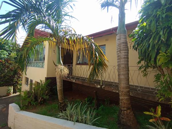 6 Bedroom House