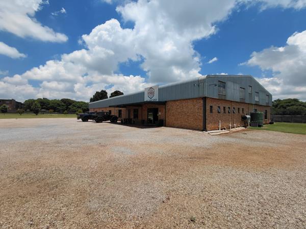 1 401 m² Commercial space