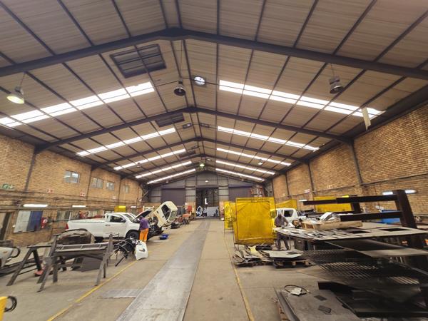 2 728 m² Industrial space