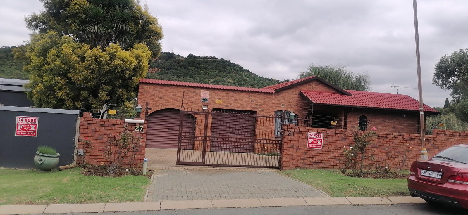 3 Bedroom House in Glenvista