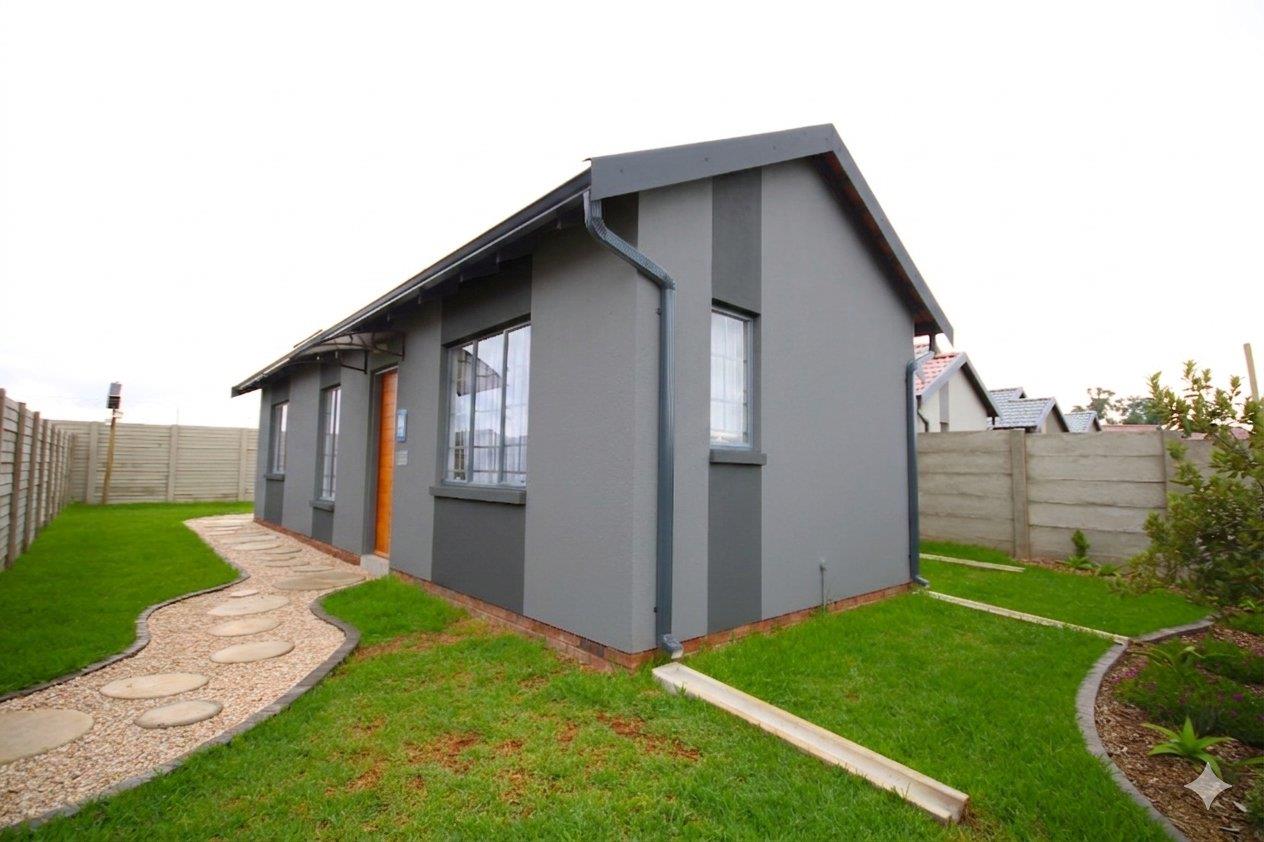 2 Bedroom House for sale in Alberton | T5460192 | Private Property