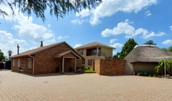 10 Bedroom House