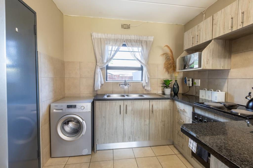 2 Bedroom House
