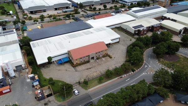 2 606 m² Industrial space