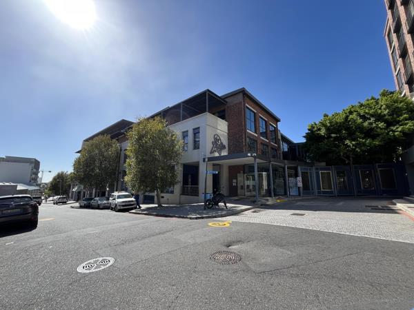 245 m² Commercial space