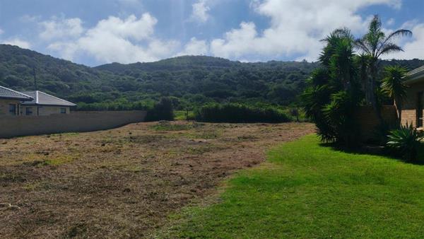 983 m² Land