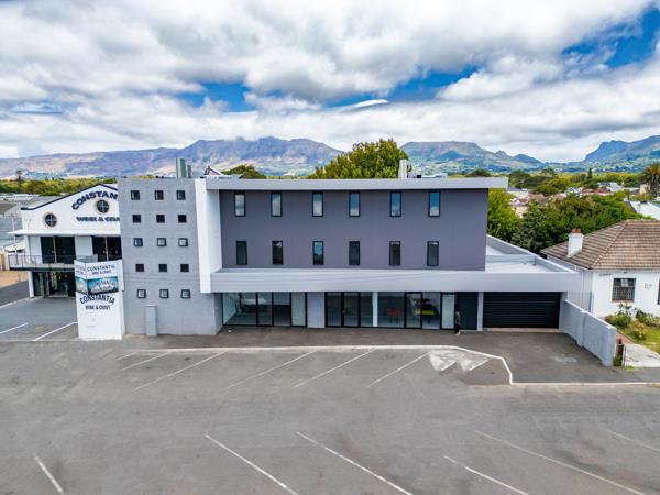 543 m² Commercial space