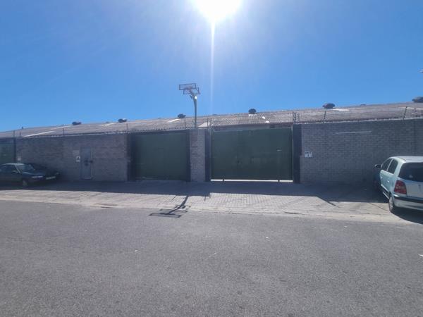 230 m² Industrial space