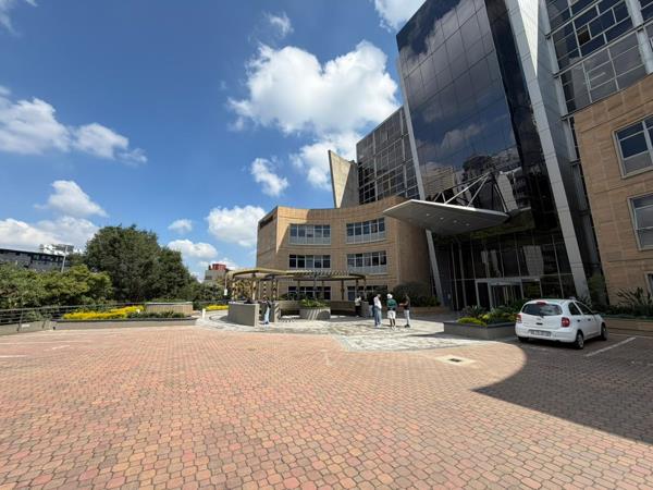 65 m² Commercial space