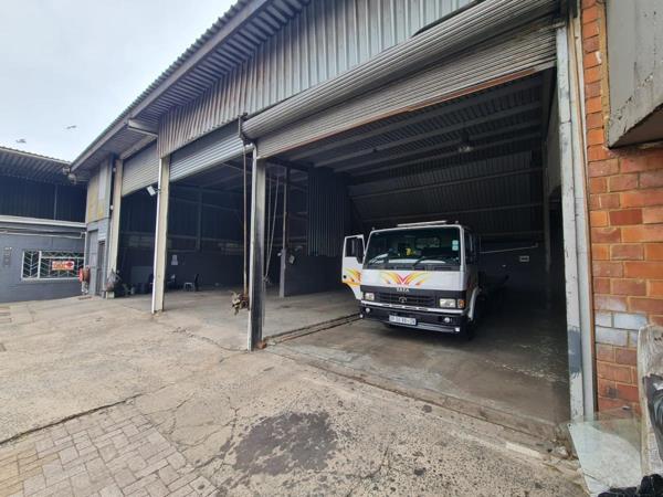 875 m² Industrial space