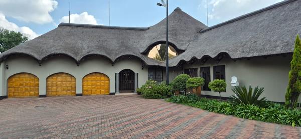 5 Bedroom House