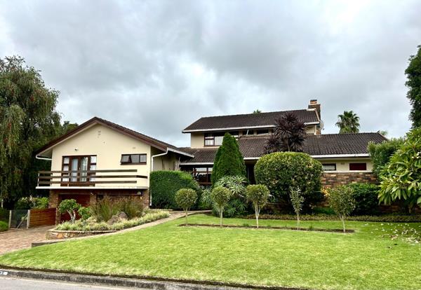 6 Bedroom House